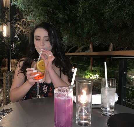 Olivia DeLaurentis hübsche pornostar archiv