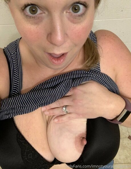 Notyouraveragejen8 kunst pornostar archiv