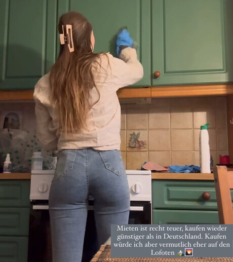 schlanke onlyfans top perfekte bild