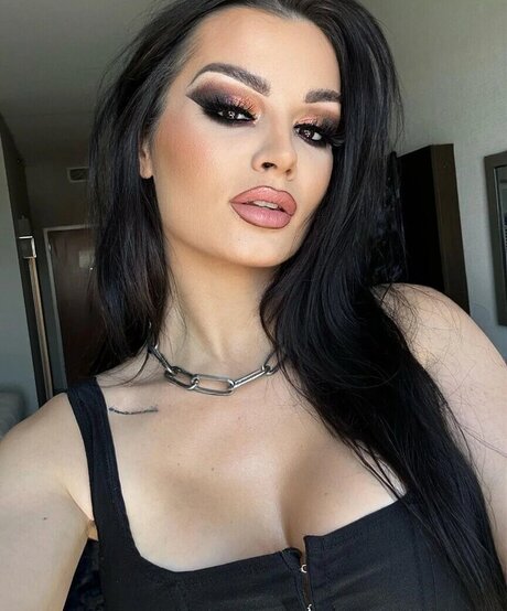 Saraya Jade Bevis erwachsene schöne galerien