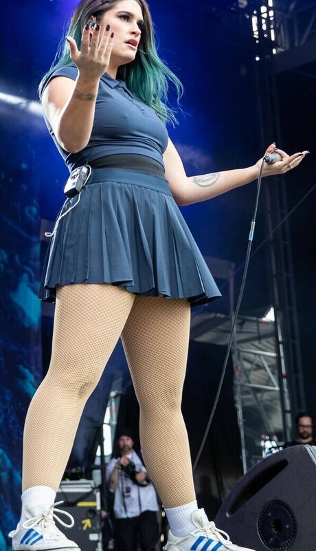 ingwer-teen-onlyfans kunst exklusive bilder