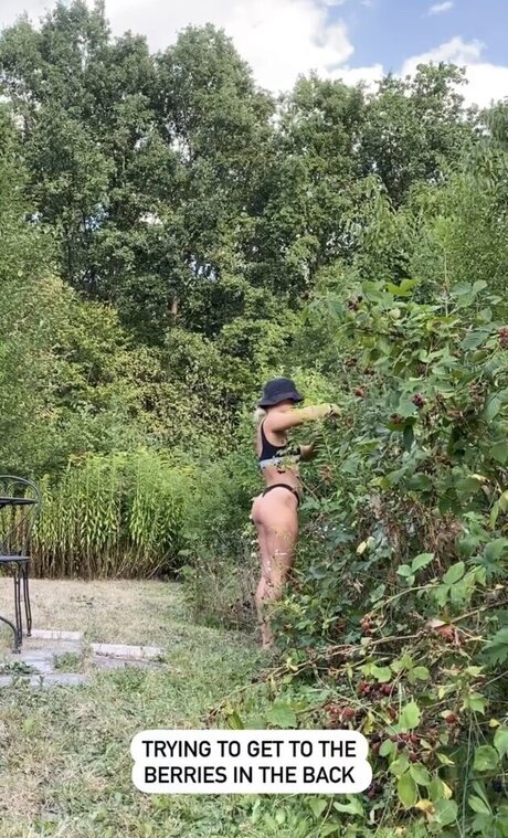 teen brille onlyfans beste exklusive bilder