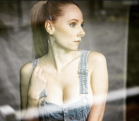 Jacqueline Sparrow exklusive xxx galerien