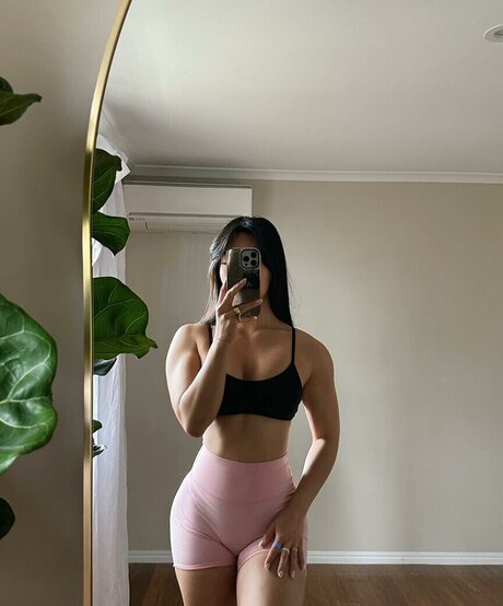 Megumi Kimura top nackte fotos