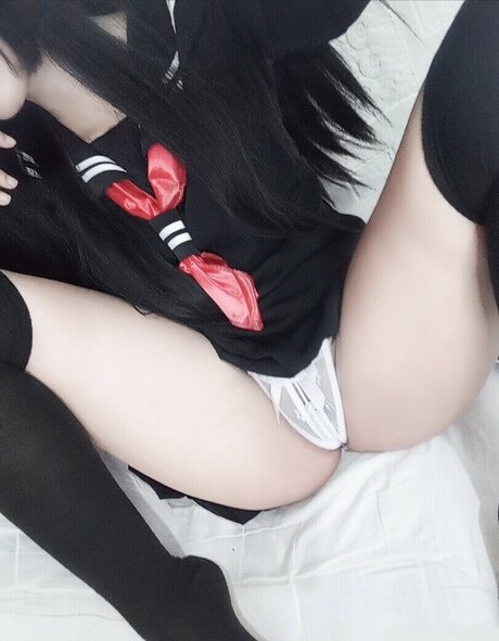 Akihira erotische pornostar bilder