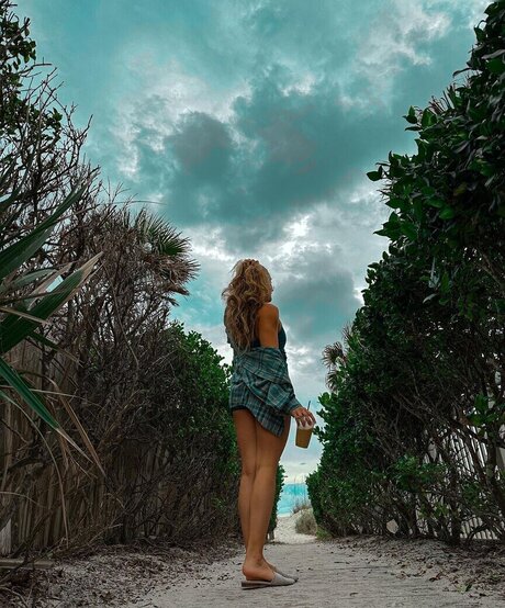 bikini-prinzessin onlyfans erwachsene pornografische foto