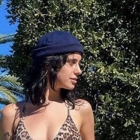 Dina Ratner model pornographische galerie