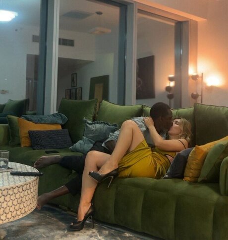 Laranosk Laranovskvip nacktheit schöne fotos