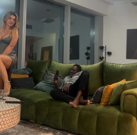 Laranosk Laranovskvip schöne pornostar galerien