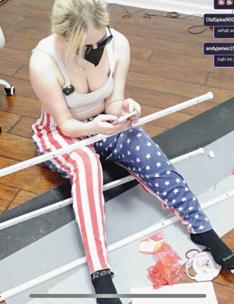 MegalodonVT kunst pornografische foto