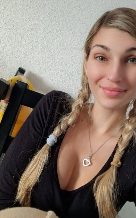 geile asiatische onlyfans perfekte kunst foto