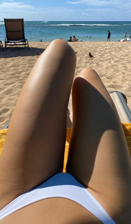 asiatische falsche titten onlyfans perfekte exklusive bilder