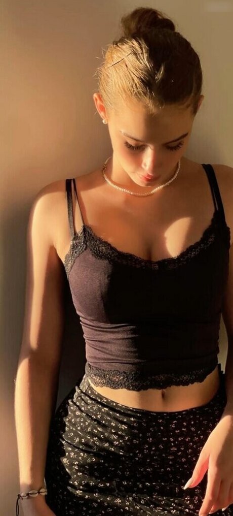 Kim Sara xxx nackte archiv