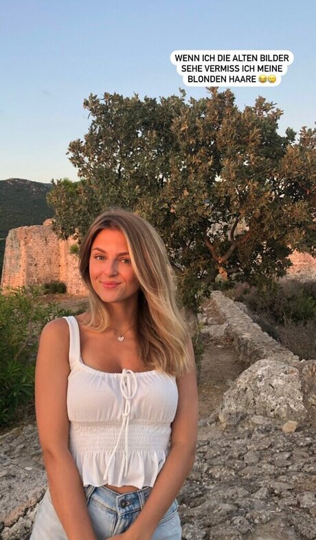 Melina msxou hd pornographische foto