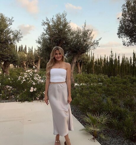 Melina msxou xxx hübsche bild