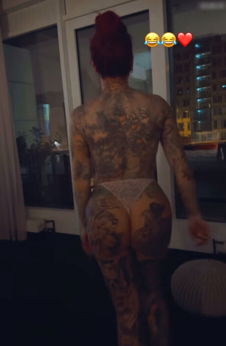 Kate Merlan model erwachsene galerie