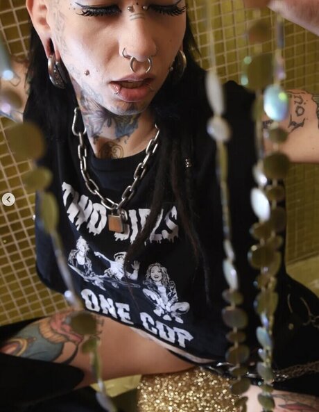 miicky3 0 hübsche pornografische bild