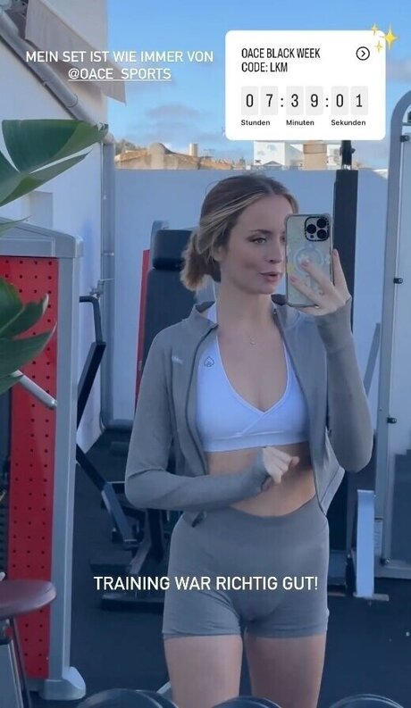 lesben strapon onlyfans perfekte akt bilder