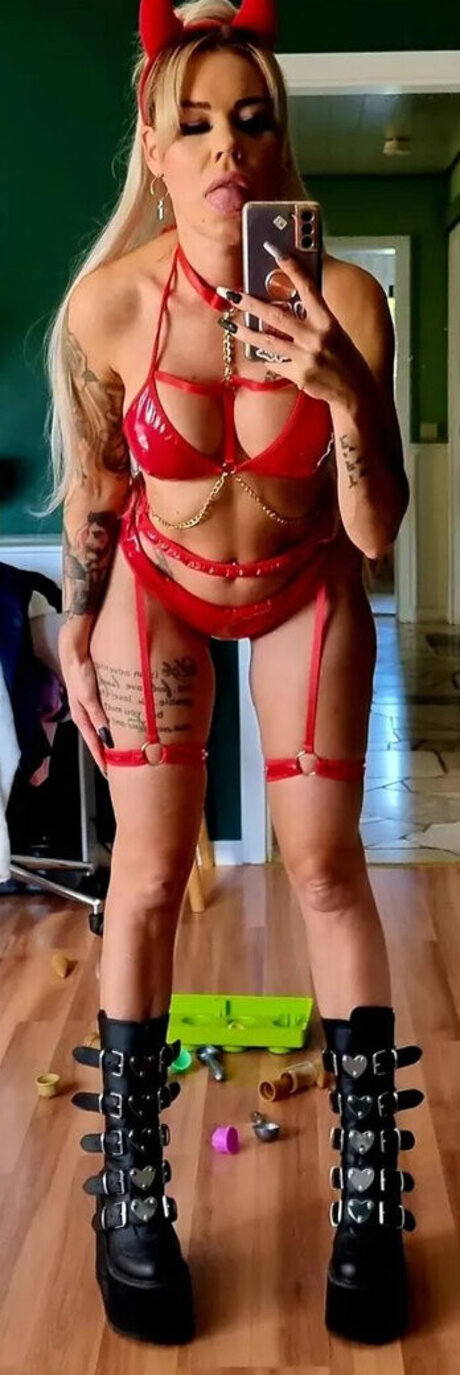 Lara Bergmann pornostar foto