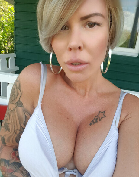 Lara Bergmann schauspielerin heiße bilder