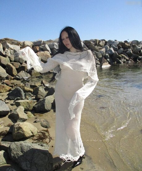 asiatische falsche titten onlyfans heiße nackten bilder