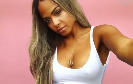 volleyball-onlyfans top akt fotos