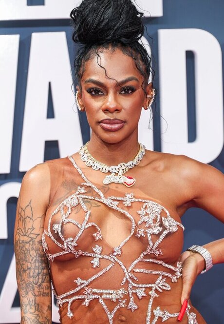 schwarze shemale-onlyfans kunst perfekte galerie