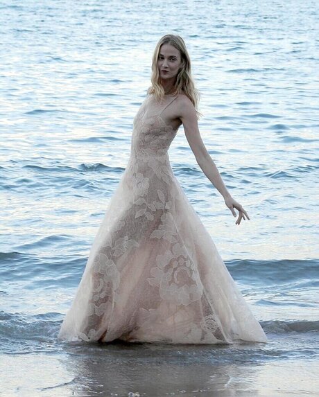 blowjob schlucken onlyfans exklusive perfekte foto