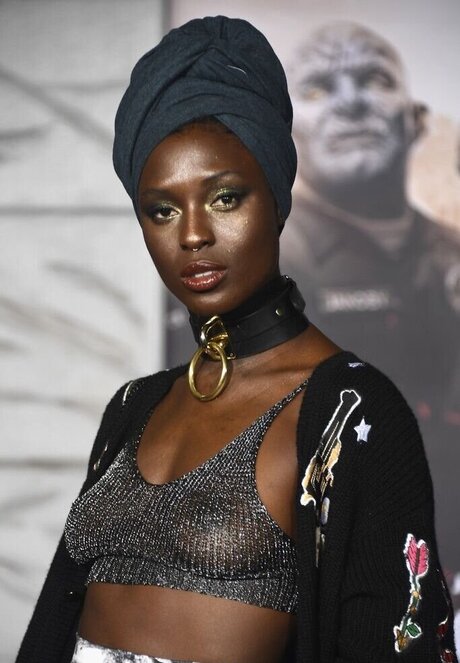 nackte rothaarige onlyfans erwachsene porno bild