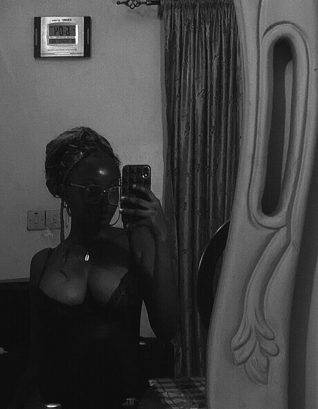 call me sephy hübsche pornografische foto