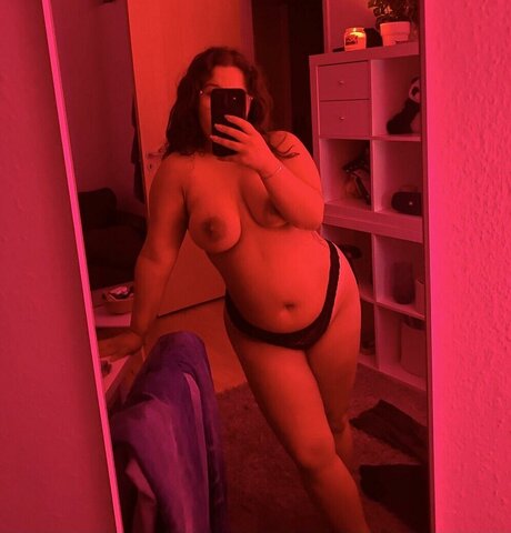 feyadit nacktheit exklusive fotos