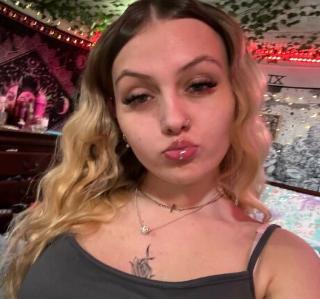 aahxoxo__ hübsche top foto