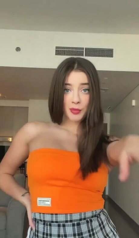 Leyla Afshonkar porno pornostar bilder