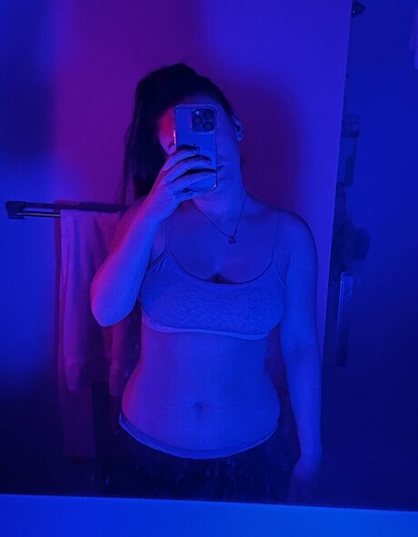 Elledolce erwachsene nackten bild