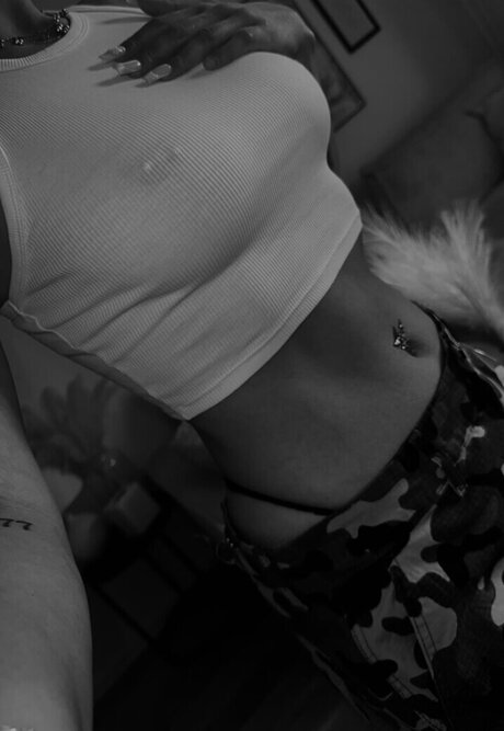 Nikelein schauspielerin sex galerie