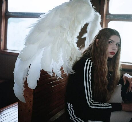 Anastasia Kreslina beste top bild