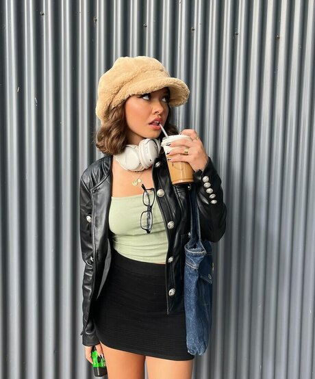 Sophie Michelle perfekte pornografische archiv