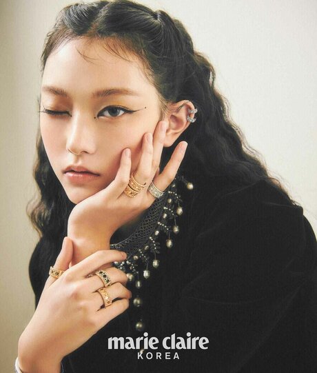 vollbusige milf onlyfans erwachsene kunst foto