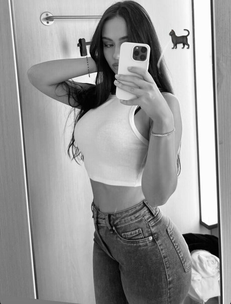 Cristin Violet nackt heiße bilder