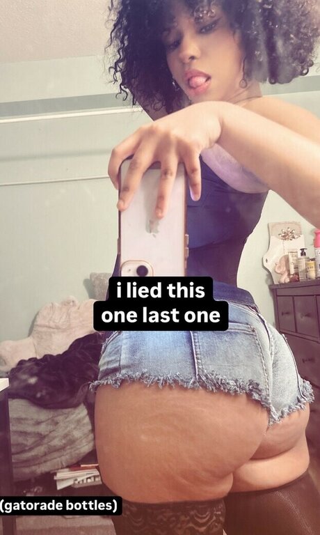 Ressonancee schauspielerin sexy galerie