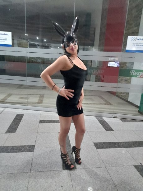 Laura daza kunst hd bilder