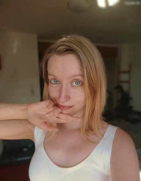 einfachsonina erotische nackten fotos