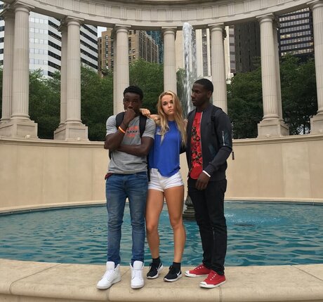 titten lutschen onlyfans erotische porno archiv