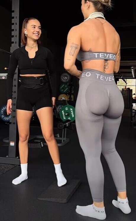 nackte lehrerin onlyfans kostenlose nette foto