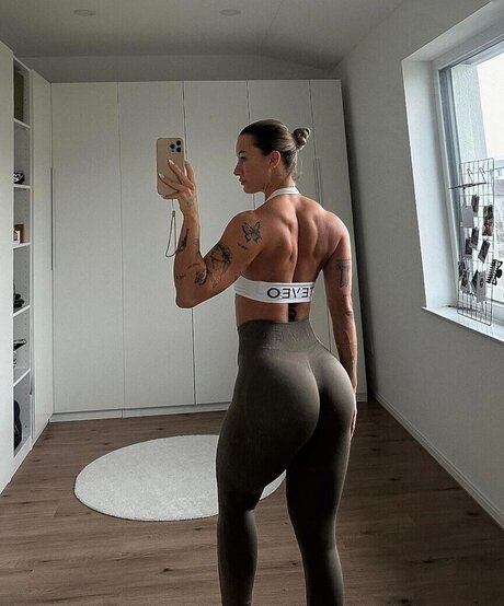 kurviges mädchen von nebenan nur fans porno kostenlose fotos