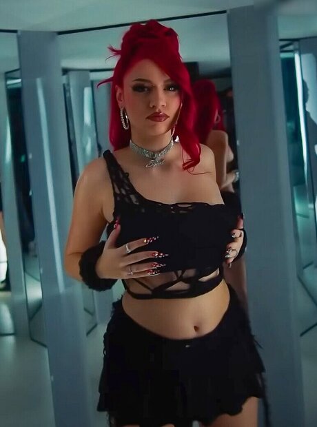 asiatische männliche onlyfans perfekte archiv