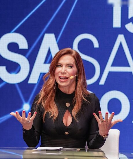 Veronica Maya erwachsene erotische archiv