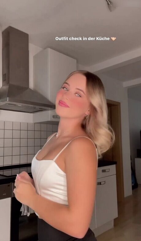 wunderschöne onlyfans kunst galerie