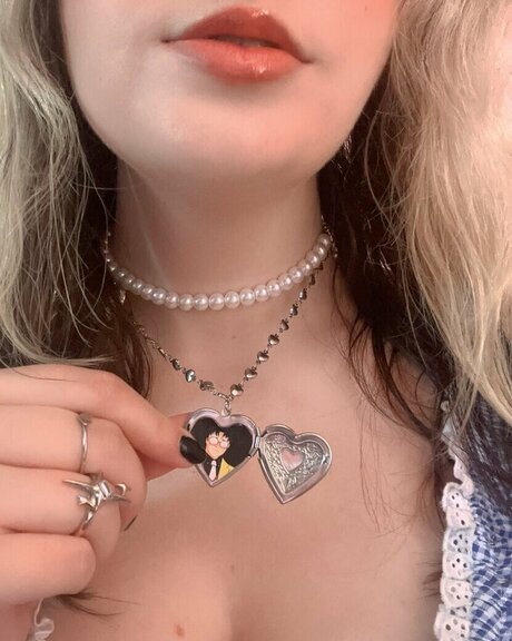 Aretteepls erotische nackten galerien