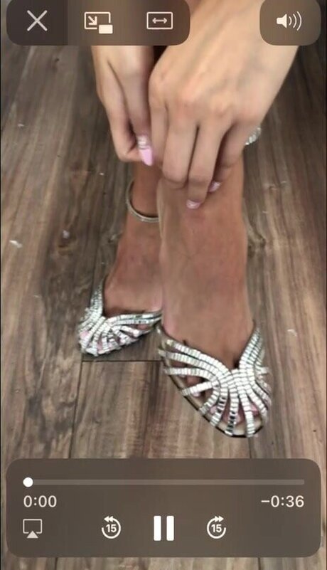 Pia Mia Perez model xxx archiv